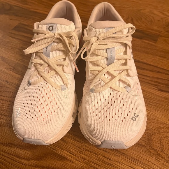 On Running Cream Athletic Shoes - Picture 2 of 9